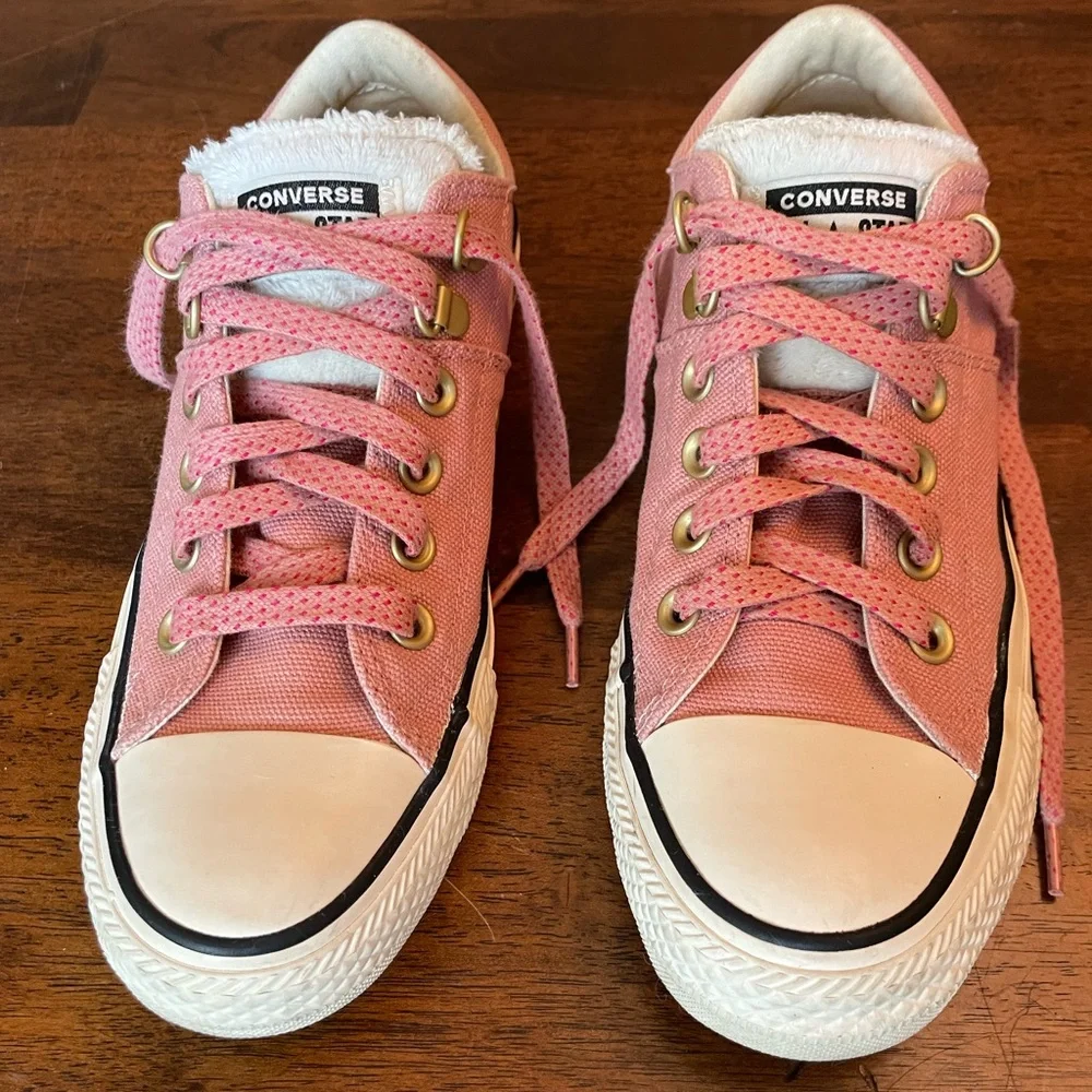 Converse All Star Pink With Gold Details and Sherpa Tongue - Picture 7 of 10